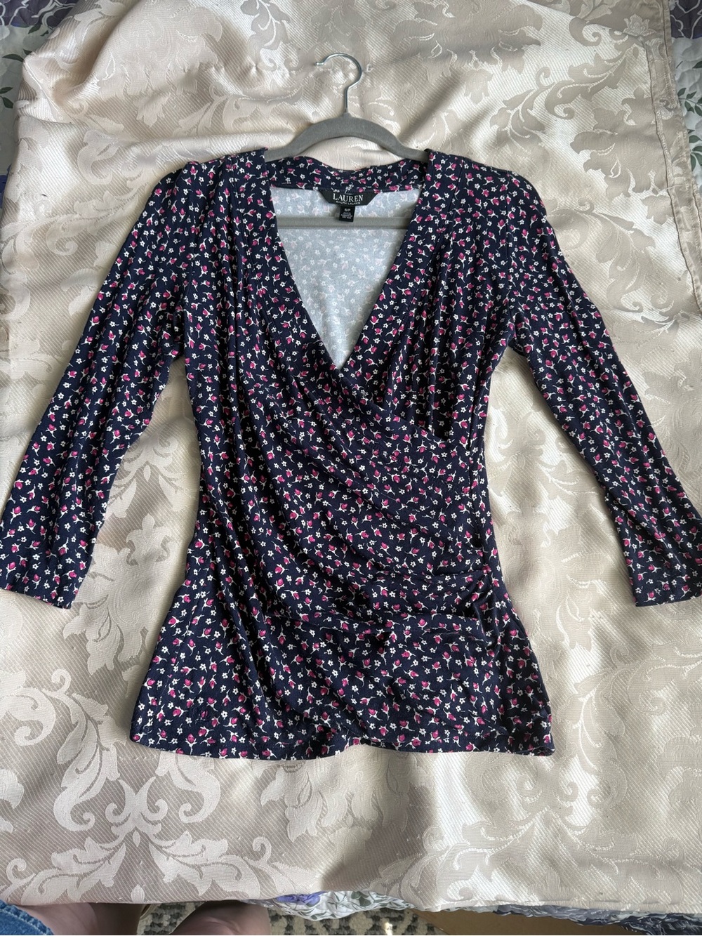 Lauren Ralph Lauren Floral Ruched Wrap Top Navy Pink Stretch Blouse Size Small - Picture 2 of 5